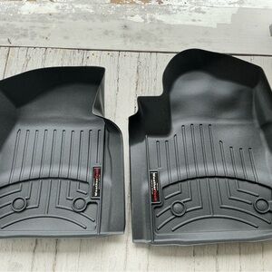 WeatherTech-Compatible Front Floor Liners in Black